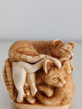 Harmony Kingdom PURRFECT FRIENDS 1994 Treasure Jest Trinket Box Peter Calvesbert